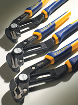 Vise-Grip GrooveLock pliers